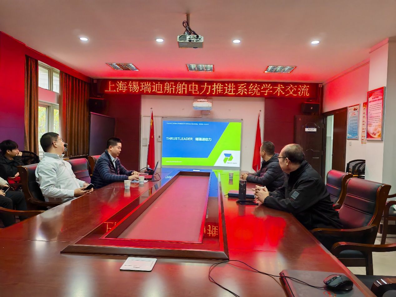 不雅视频
优秀校友返校进行交流并举办专场招聘会